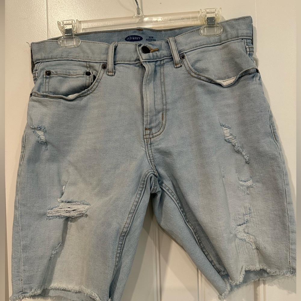 Men’s old navy denim Bermuda trendy shorts size 32 slim built in flex